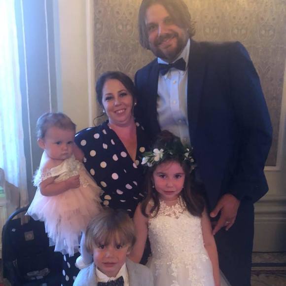 Meet your Posher, Lisa - Picture 1 of 1